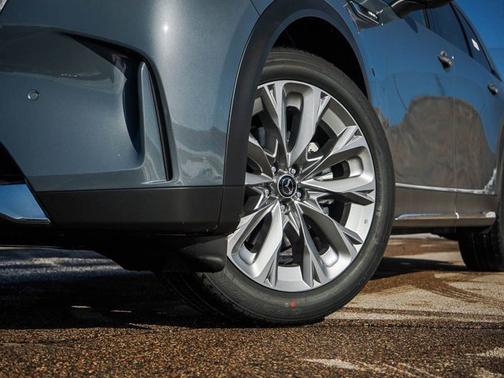 2026 Mazda CX-90 Premium Plus