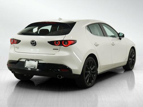2023 Mazda Mazda3 2.5 S Premium