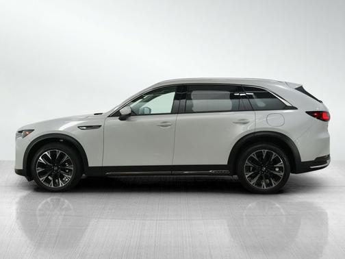 2024 Mazda CX-90 PHEV Premium