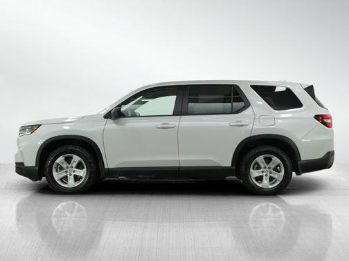 2023 Honda Pilot LX