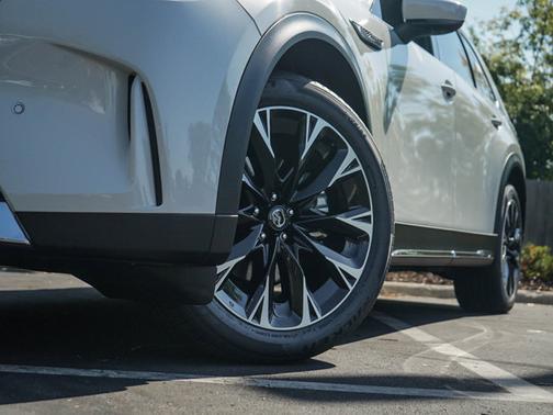2025 Mazda CX-90 PHEV Premium Plus Package