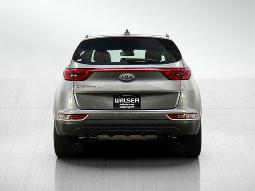 Mineral Silver 2018 Kia Sportage LX
