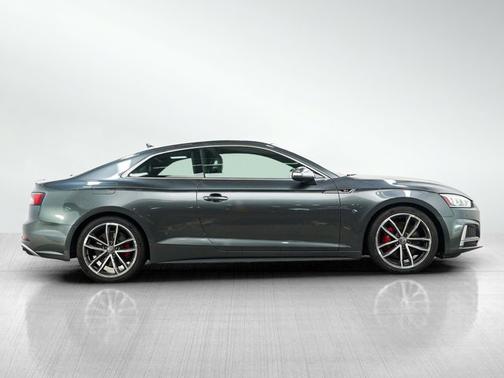 Daytona Gray Pearl Effect 2018 Audi S5 Premium Plus