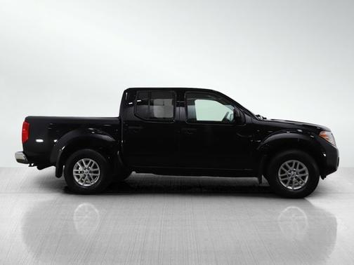 Magnetic Black Pearl 2019 Nissan Frontier SV