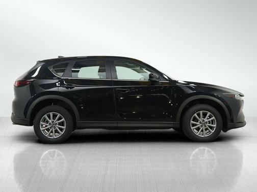 2022 Mazda CX-5 2.5 S Preferred Package