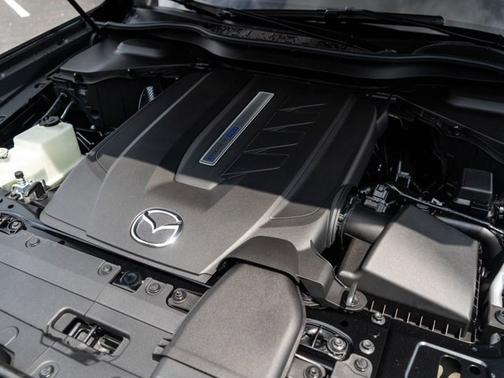 2025 Mazda CX-70 PHEV Premium Plus Package