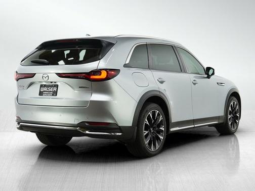 2024 Mazda CX-90 PHEV Premium Plus