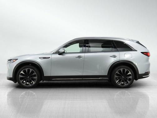 2024 Mazda CX-90 PHEV Premium Plus