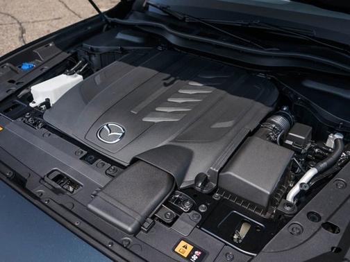 2025 Mazda CX-90 Preferred Package