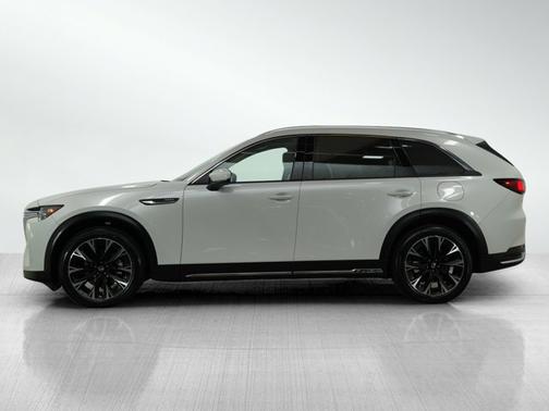 2024 Mazda CX-90 PHEV Premium