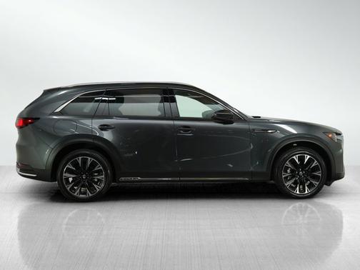 2024 Mazda CX-90 PHEV Premium Plus