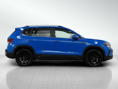 2022 Volkswagen Taos SE
