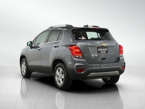 Satin Steel Metallic 2019 Chevrolet Trax LT