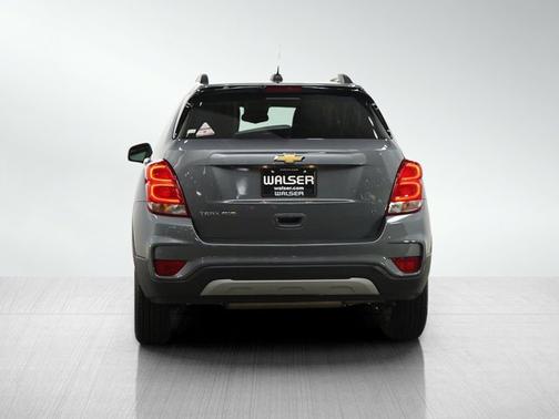 Satin Steel Metallic 2019 Chevrolet Trax LT