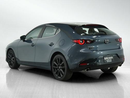 2022 Mazda Mazda3 Carbon Edition