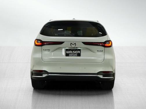2024 Mazda CX-90 PHEV Premium Plus