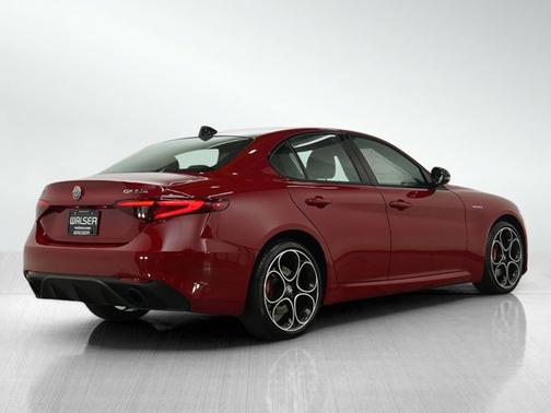 2023 Alfa Romeo Giulia Veloce
