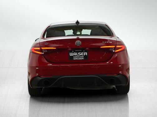 2023 Alfa Romeo Giulia Veloce
