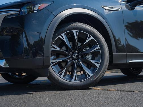 2025 Mazda CX-90 PHEV Premium Plus Package
