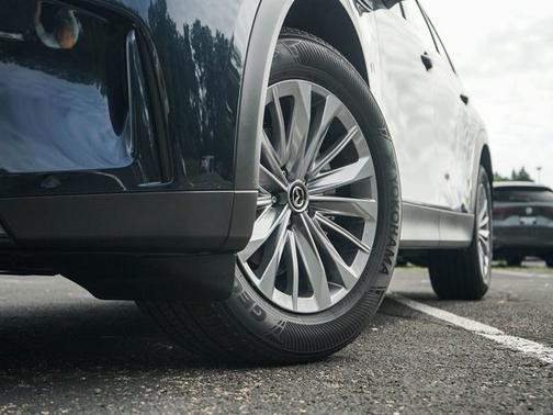 2025 Mazda CX-90 Preferred Package