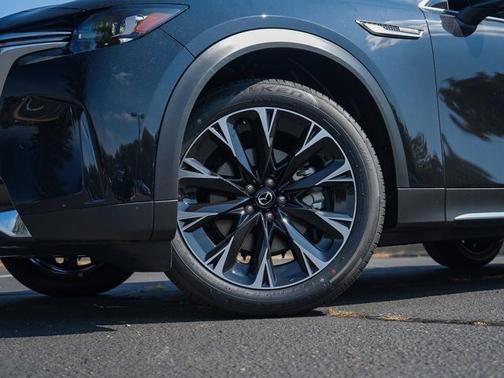 2025 Mazda CX-90 PHEV Premium Plus Package