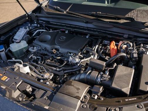 2025 Mazda CX-50 Hybrid Premium Package