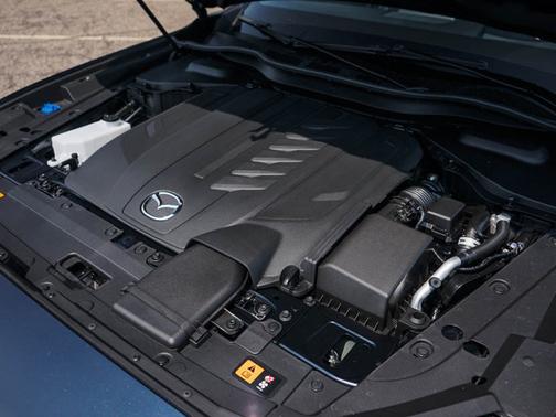 2025 Mazda CX-90 S Premium Package