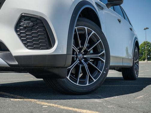 2025 Mazda CX-70 PHEV Premium Package