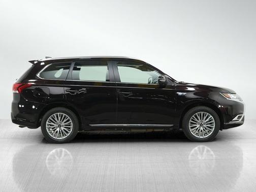 Black 2019 Mitsubishi Outlander PHEV GT