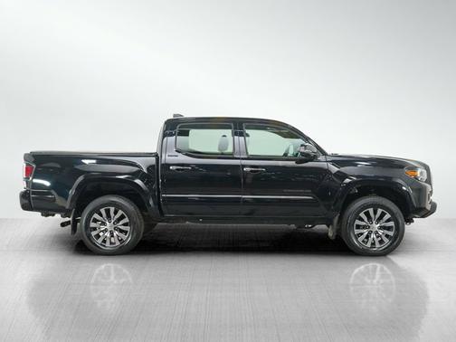 Midnight Black Metallic 2022 Toyota Tacoma Limited