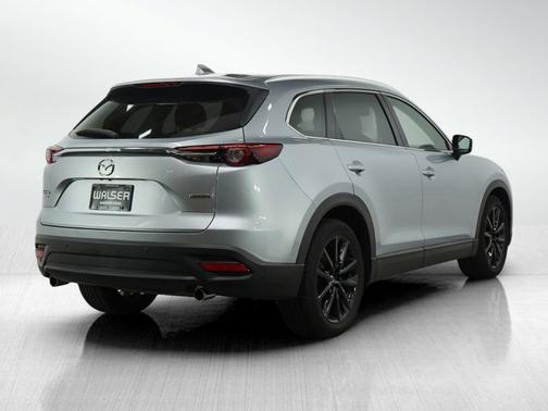 2022 Mazda CX-9 Touring Plus