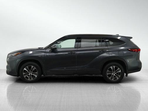 2020 Toyota Highlander Hybrid XLE