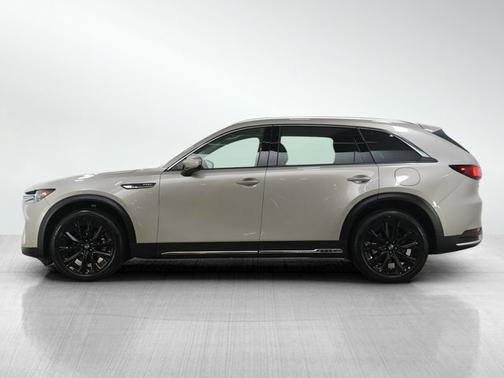 2024 Mazda CX-90 PHEV Premium