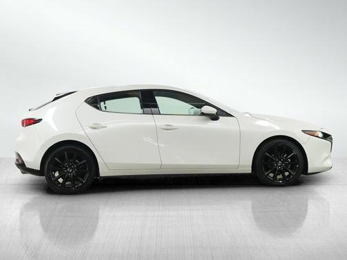 Snowflake White Pearl Mica 2023 Mazda Mazda3 2.5 S Premium