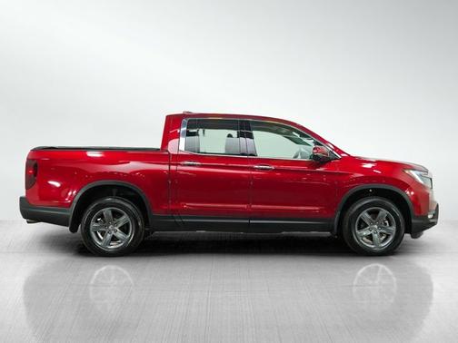 Red 2022 Honda Ridgeline RTL-E