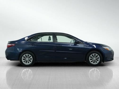 2017 Toyota Camry Hybrid LE