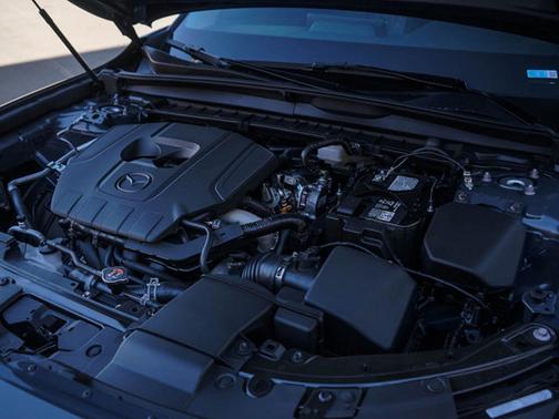 2025 Mazda CX-50 2.5 S Premium Package