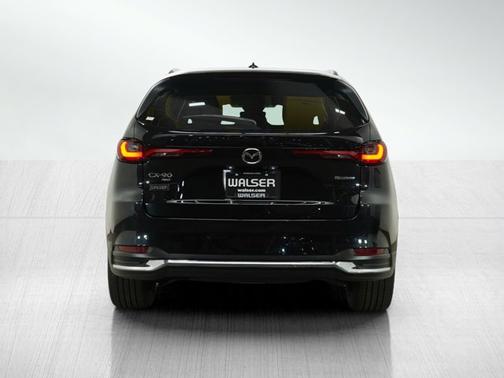 2024 Mazda CX-90 PHEV Premium Plus