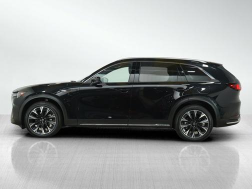 2024 Mazda CX-90 PHEV Premium Plus