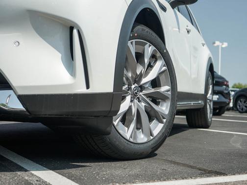 2025 Mazda CX-90 Premium Plus Package