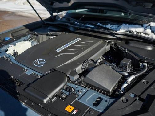 2026 Mazda CX-90 PHEV Premium Plus