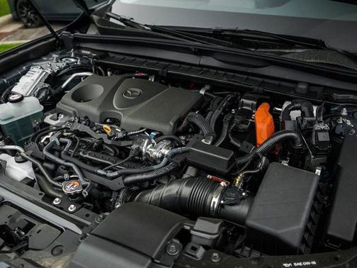 2025 Mazda CX-50 Hybrid Premium Package