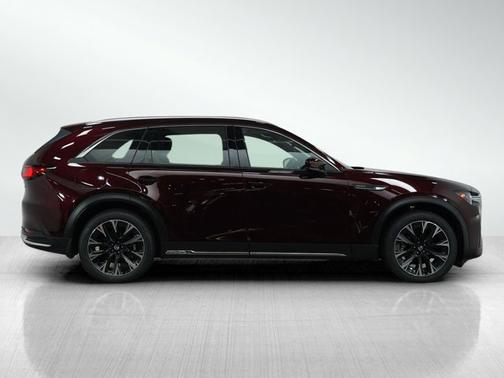 2024 Mazda CX-90 PHEV Premium Plus