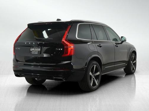2019 Volvo XC90 T6 R-Design