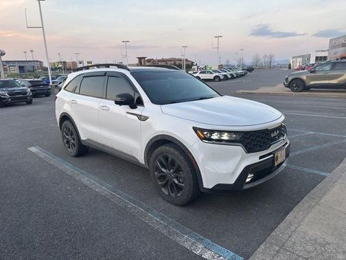 Glacial White Pearl 2022 Kia Sorento X-Line SX Prestige
