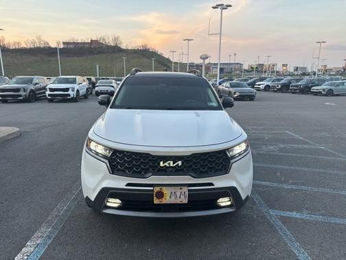 Glacial White Pearl 2022 Kia Sorento X-Line SX Prestige