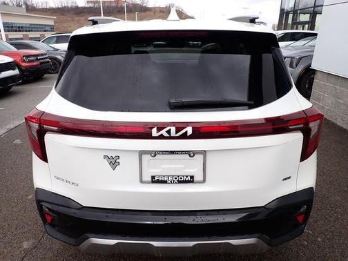 2025 Kia Seltos SX