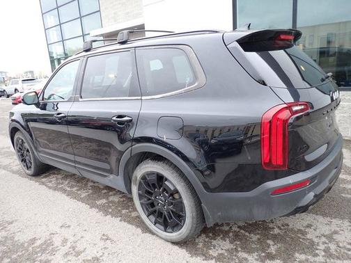Ebony Black 2022 Kia Telluride SX