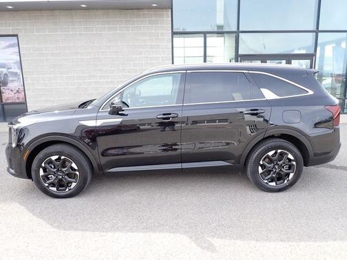 Ebony Black 2024 Kia Sorento S