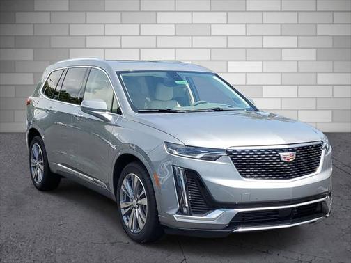 2025 Cadillac XT6 Premium Luxury FWD